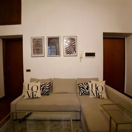 Bocconi Comfort Lägenhet