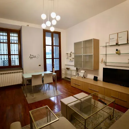 Lägenhet Bocconi Comfort