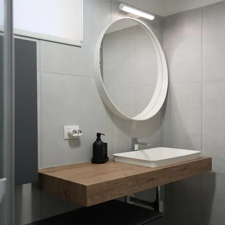 - Nolo Apartment