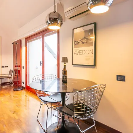 Chic Floor In Appartamento Milano