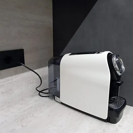 La Finestra Sul Naviglio Grande Milano