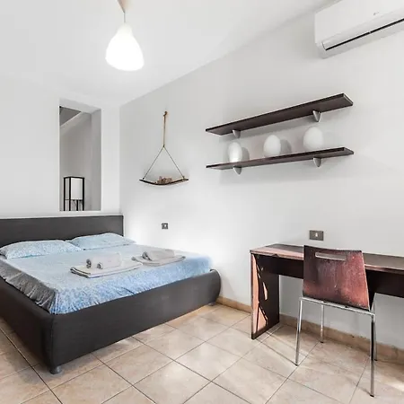 Lega House - Beautiful House At The Arco Della Pace Appartement *