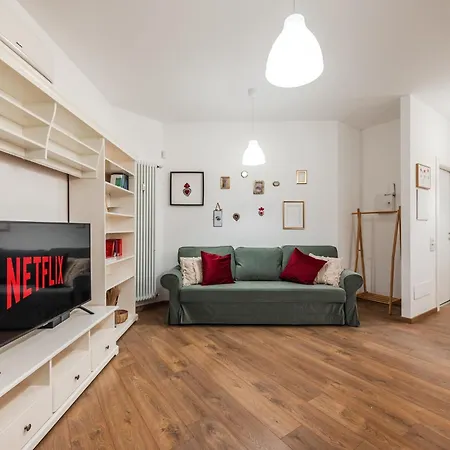 The Botanical Court - Porta Venezia Apartment Milan