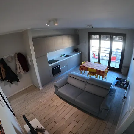 A Casa Di Slang- Slang's House