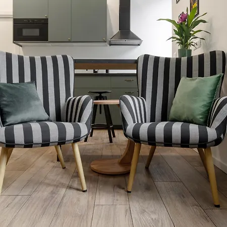 アパート Modern In Isola-garibaldi *