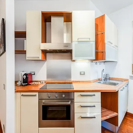 Porta Romana Living - Near Metro Station By Innstay *