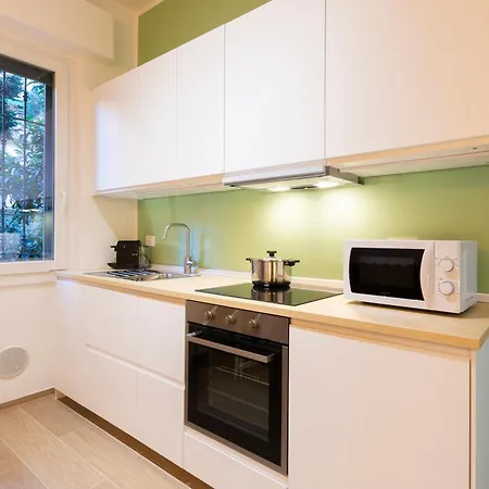 Daire I-host - Sangro Milano
