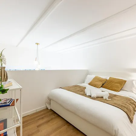 Colonna Lovely Loft - 10 Min Duomo - Buonarroti M1 * Milano