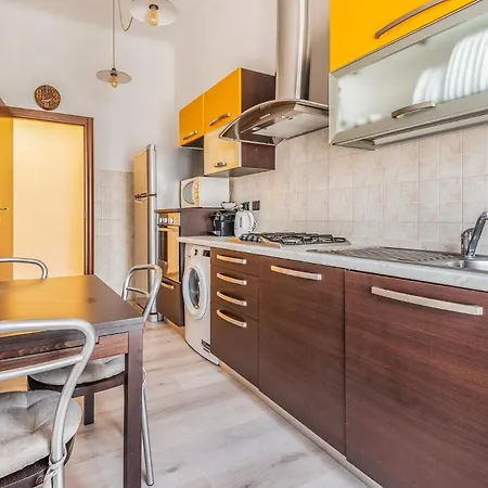 Bocconi Via Brioschi 4 Pax Wi-fi Apartment