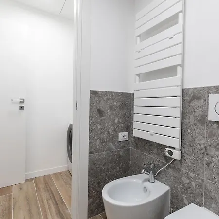 Bovisa Station - Business *