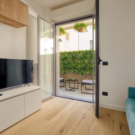 Just Urban - Strategic 1-br With Balcony - Duomo And Life Milán