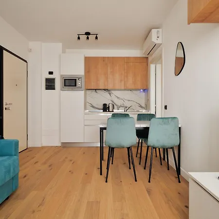 Just Urban - Strategic 1-br With Balcony - Duomo And Life アパート