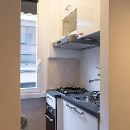 Appartement Beautiful Cozy And Modern One Milaan