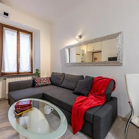 Dergano Bilocale Luminoso Vicino Metro M3 아파트