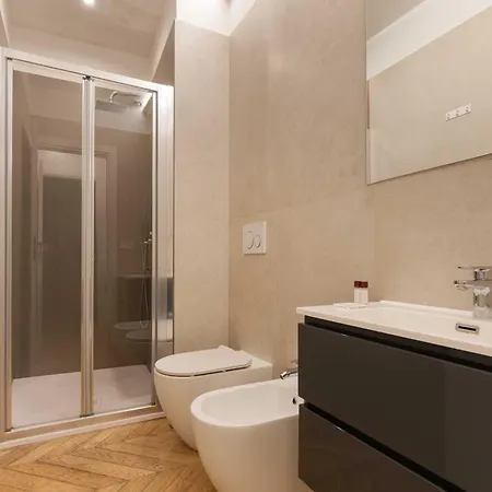 Unione Boutique - 1min From Duomo Апартаменты Милан