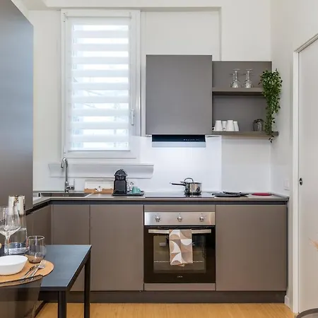 Keys Of Italy - Arese - 1bdr Zona Isola Lägenhet