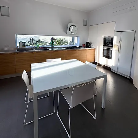 Bright House Between Navigli&parco Solari Appartamento Milano