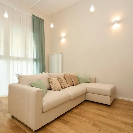 Atmosphere House 15 Minutes Walk From Duomo *