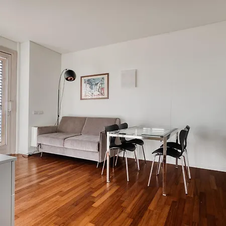 Giaxtower Palestra & Piscina Pure Living *