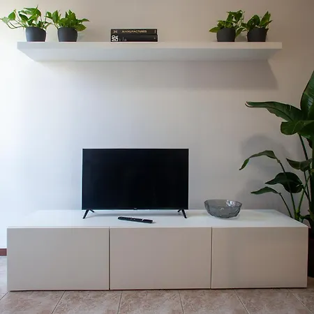 Navigli Living Duomo 20 Min Wifi * 밀라노