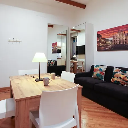 公寓 The Double Comfort - Quiet Flat, 2 Private Bathrooms In Centre 米兰