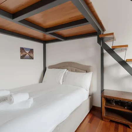 Guesthost - Navigli Comfy * Mediolan