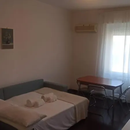 15 Min From The Cathedral, Spacious, Bright, Elevator, Wi-fi *