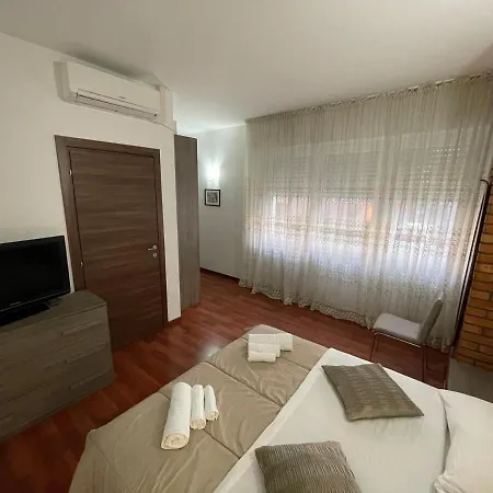 Erad Apartment