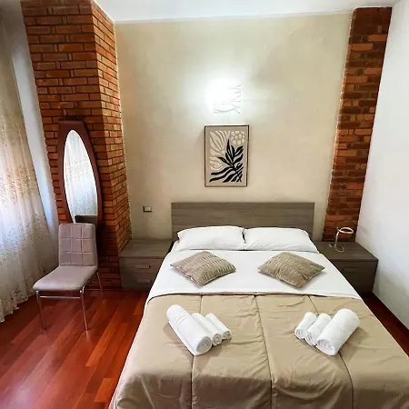 Apartment Erad