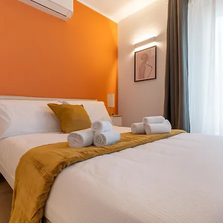 Charming Brera - Two Bathrooms דירה מילאנו