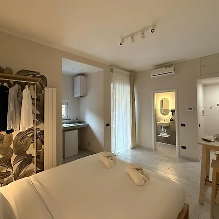 Апартаменты Monolocale X 2 Silenzioso Con Balcone - Famagosta Милан