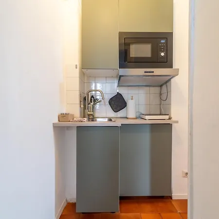 Skyline View Loft - Chinatown & Garibaldi 公寓