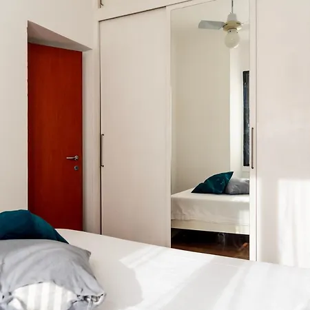 Apartman Youhosty - Ticinese Wood 60 Milánó