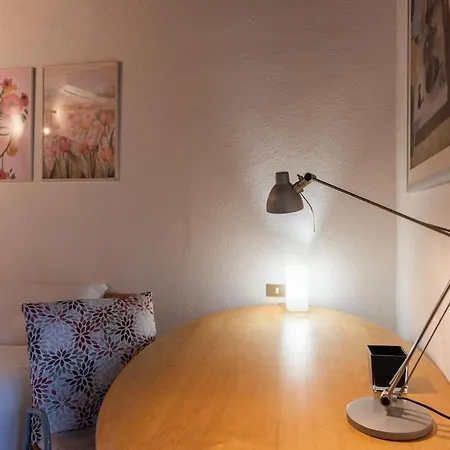 Characteristic 2 Double Bedroom * Mediolan
