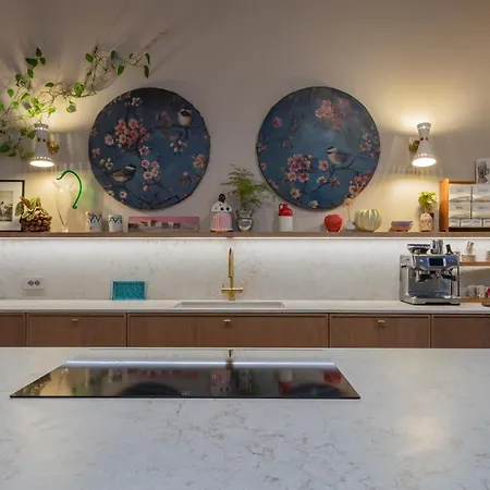 M4 Elegance And Style Near The Metro Апартаменты Милан