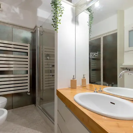 Casa Fegu Work & In Center