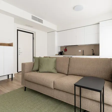 Guesthost - Modern In Moscova