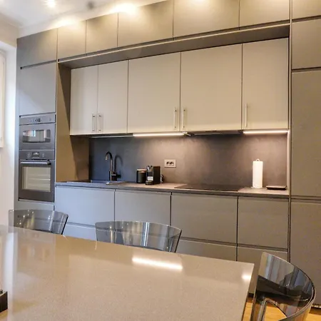 Darsena Contemporary - Spacious 2br A Few Steps From Centre Apartmán Milán