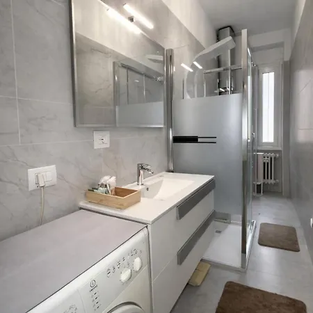 Accogliente A Ben Collegato * Mailand