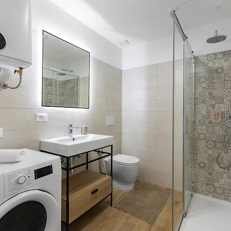 Apartment 2 Apt, M3 Affori 15 Min To Duomo E Wifi Mailand