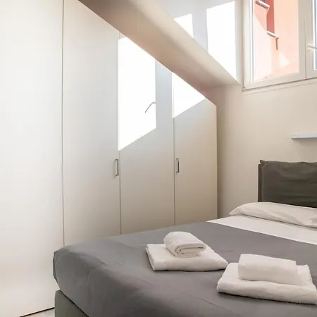 Isola - Leobrothers - Pergola 7b *