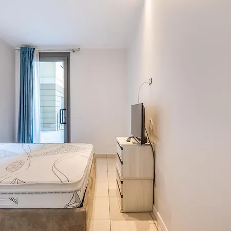 Casa Sabini Urban Retreat - La Vista Apartment *