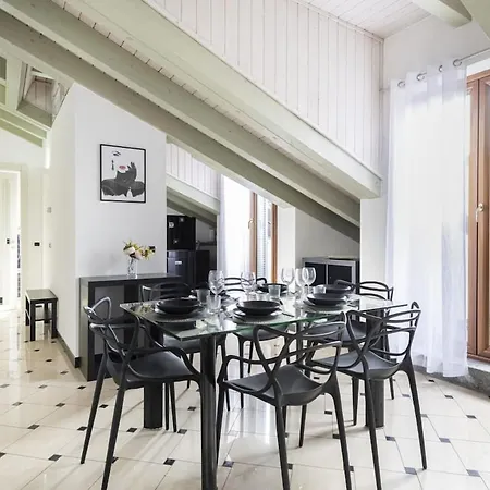 Easylife - - C Italia 68bp5 - P Ticinese * Milán