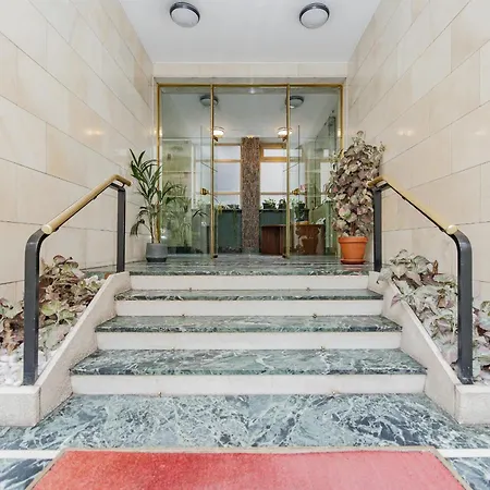 Apartment Bnbest Golden Darsena 4 Pax Milan