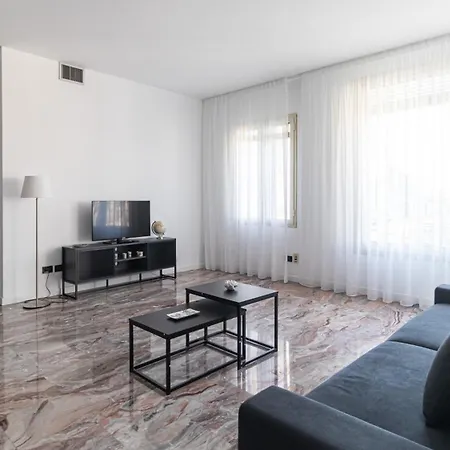 Apartment Italianway Comfort - Santambrogio 2