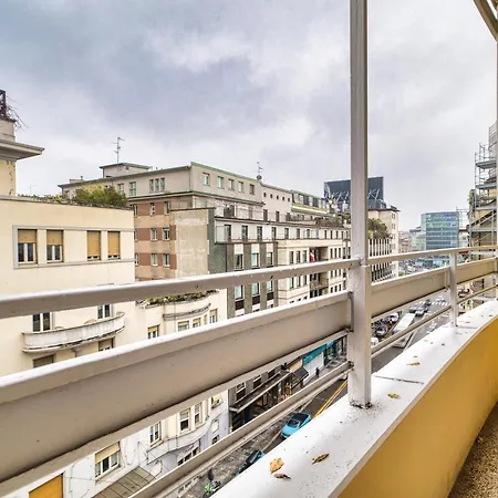 Lejlighed Joivy Two Stylish With Balconies In Loreto, Milano
