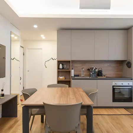 I-host - Modern Citylife Bovisa מילאנו