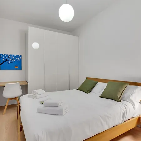 San Cristoforo M4 - Quiet & Bright 아파트