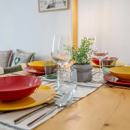 아파트 Guesthost - Relaxing Wooden 밀라노