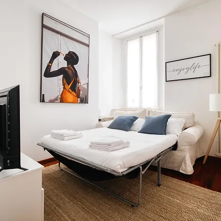 Elegant - Lorenteggio